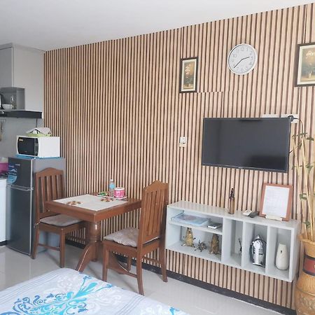Unit 1109 Cityscape Residences Bacolod Esterno foto