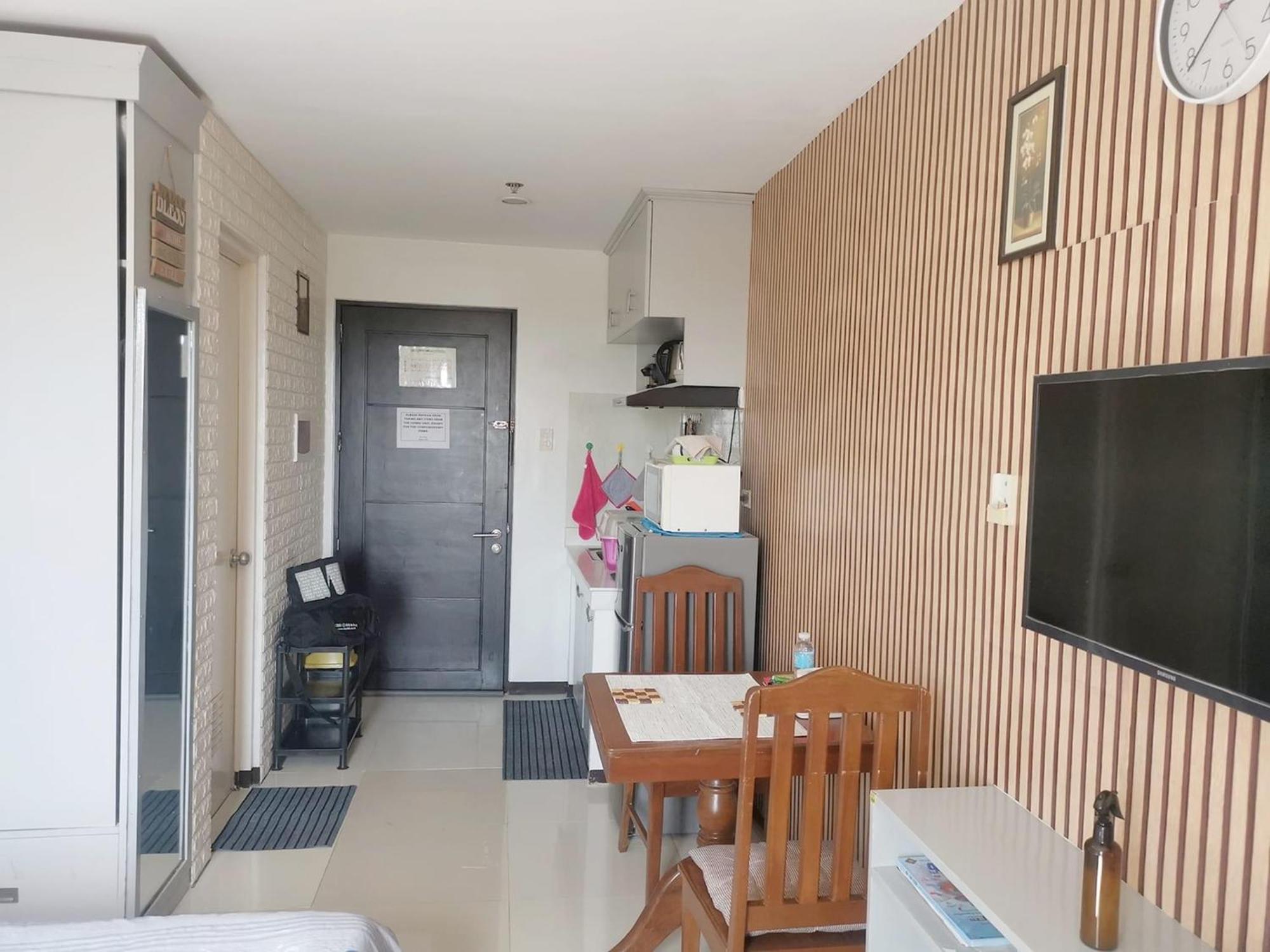 Unit 1109 Cityscape Residences Bacolod Esterno foto