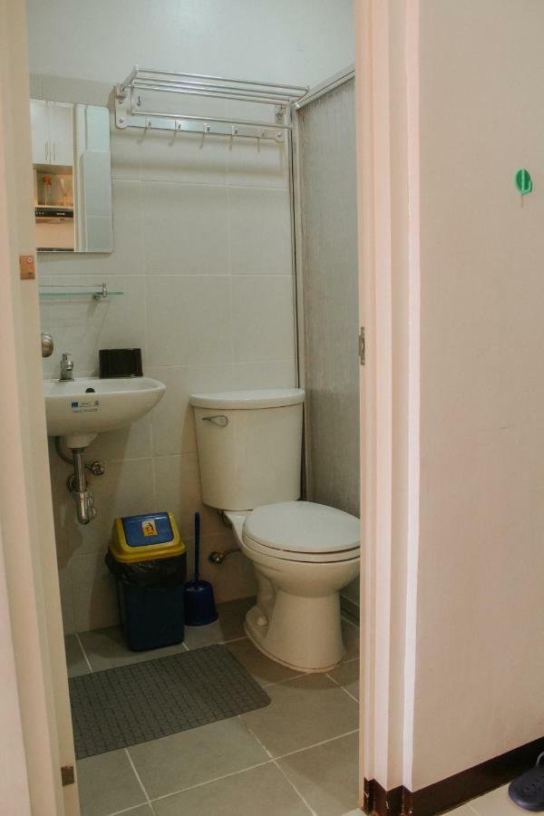 Unit 1109 Cityscape Residences Bacolod Esterno foto