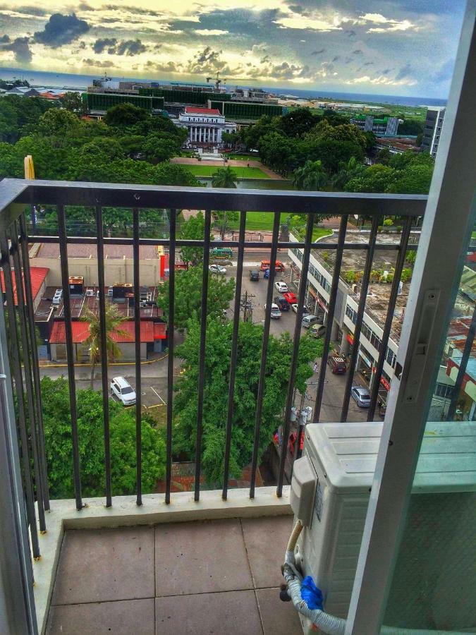 Unit 1109 Cityscape Residences Bacolod Esterno foto